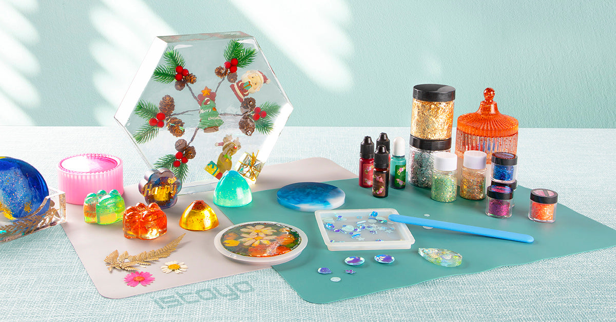 5 Christmas Gift Ideas for Resin Artists